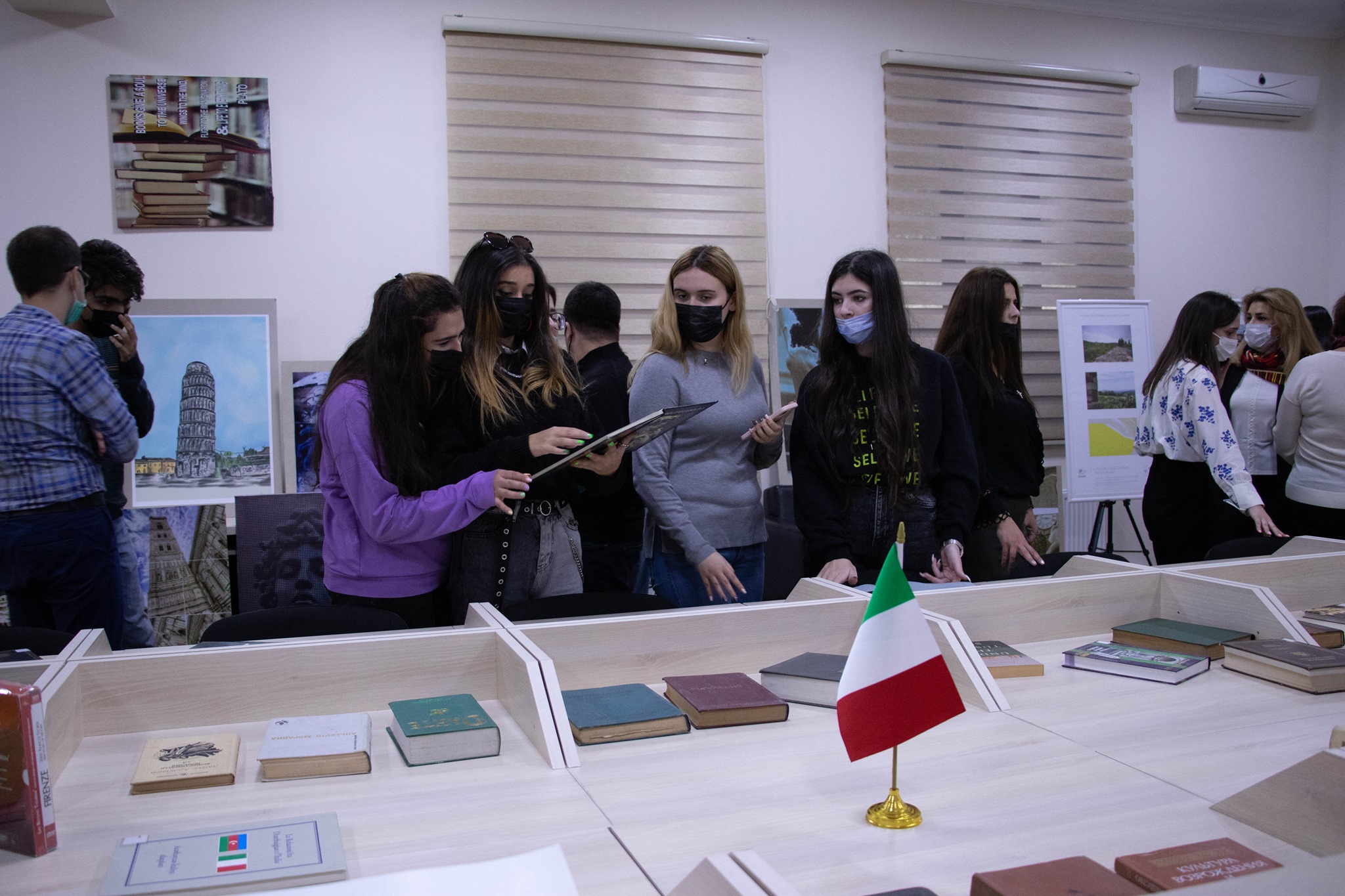 An exhibition entitled "Florence in the World, the World in Florence" was held at the Western Caspian University