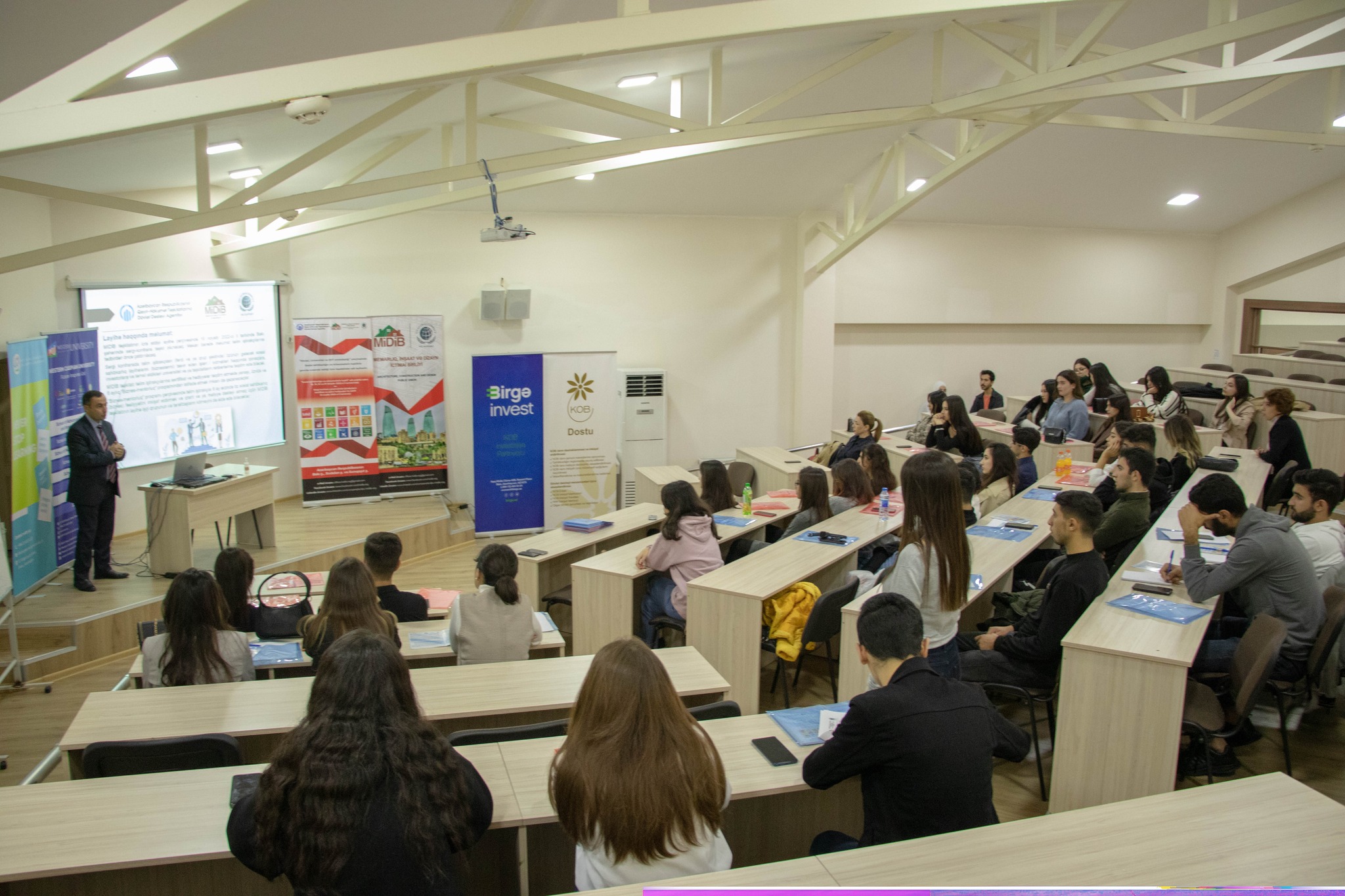 Our students participate in the project "Initiatives to promote social entrepreneurship and the organisation of entrepreneurship among young people"