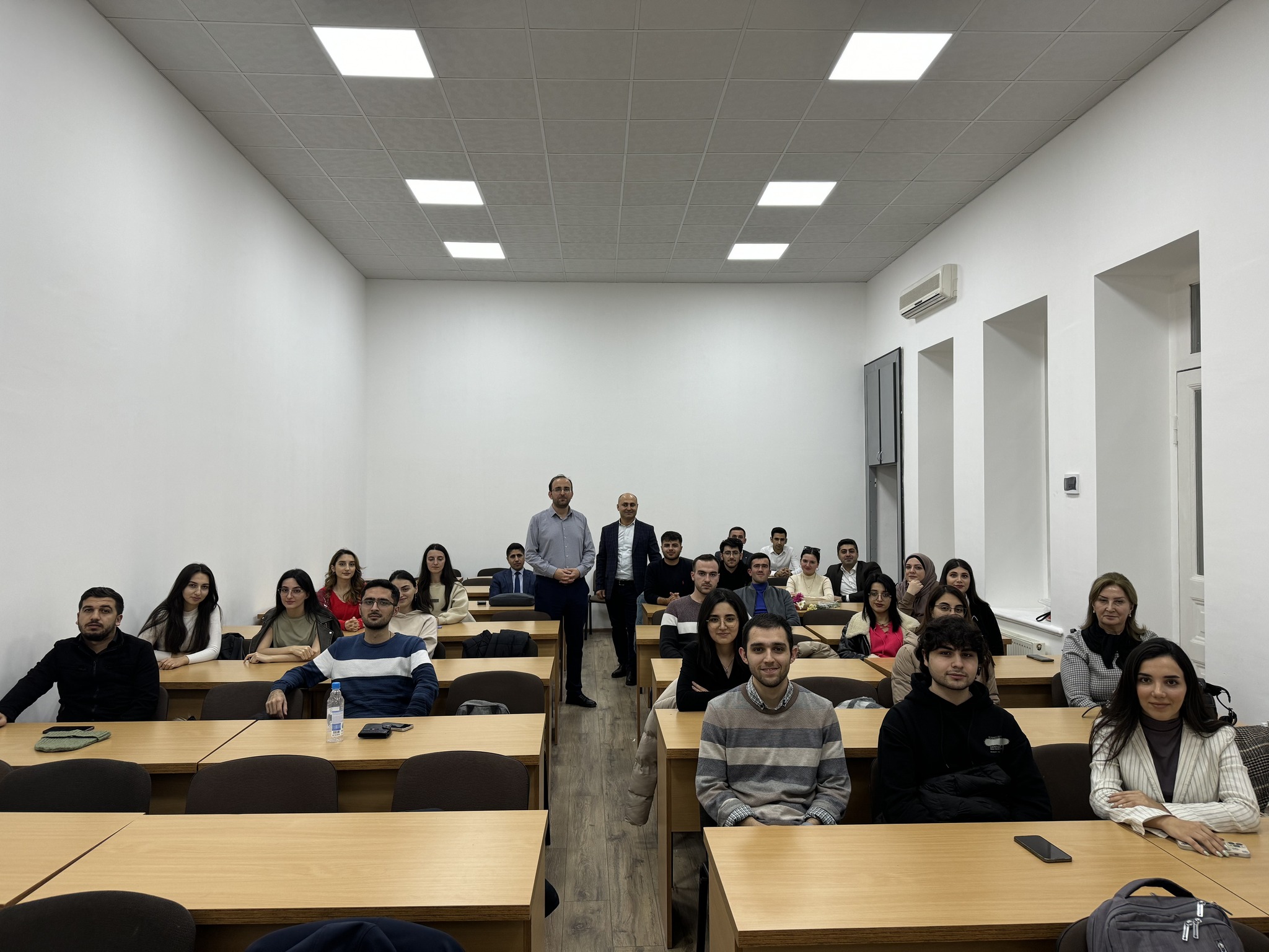 Magistratura və doktorantura şöbəsində təlim keçirilib